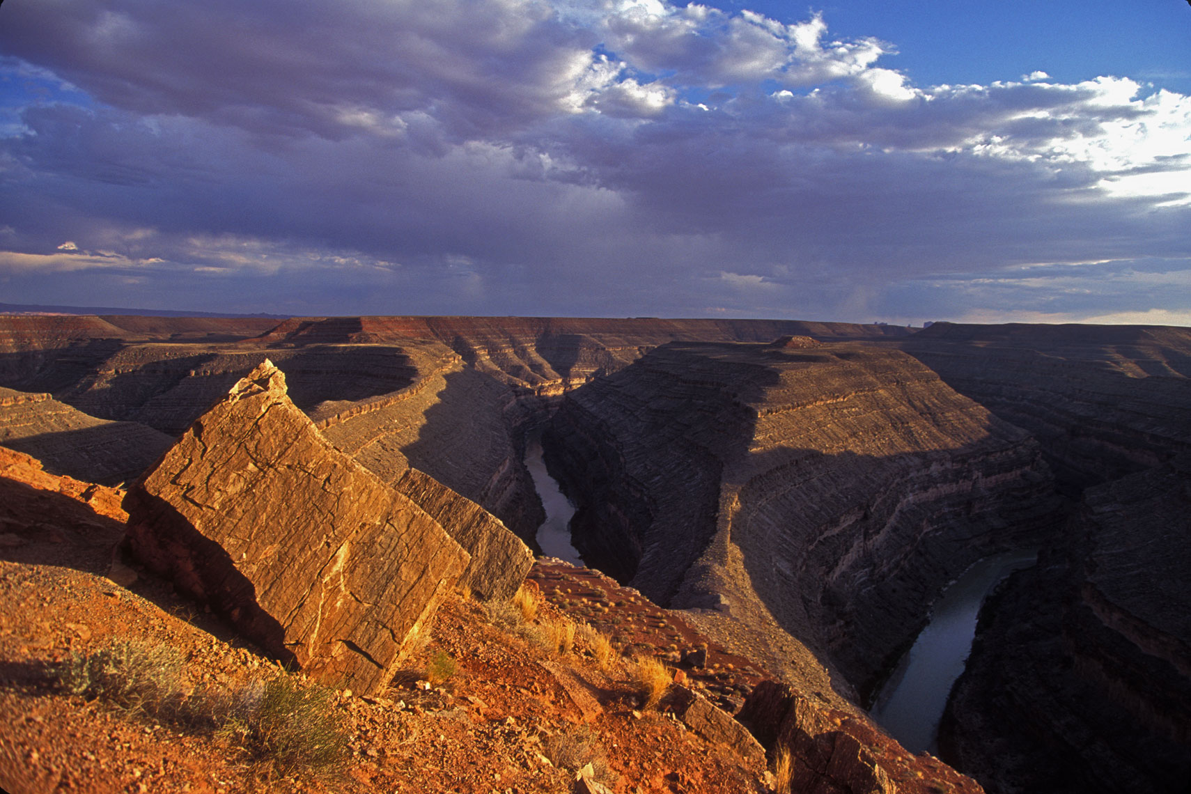 10_Goosenecks_Arizona