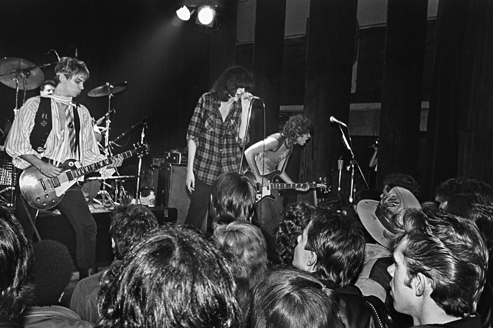 15_Joey-Ramone-with-The-Rattlers_Irving-Plaza_0381.jpg