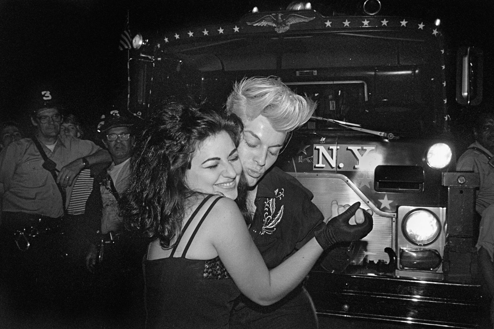 38_Club57_Elvis-Memorial-Party-out-on-street-after-fire-in-Club_John-Sex-and-April-Palmieri_0880.jpg